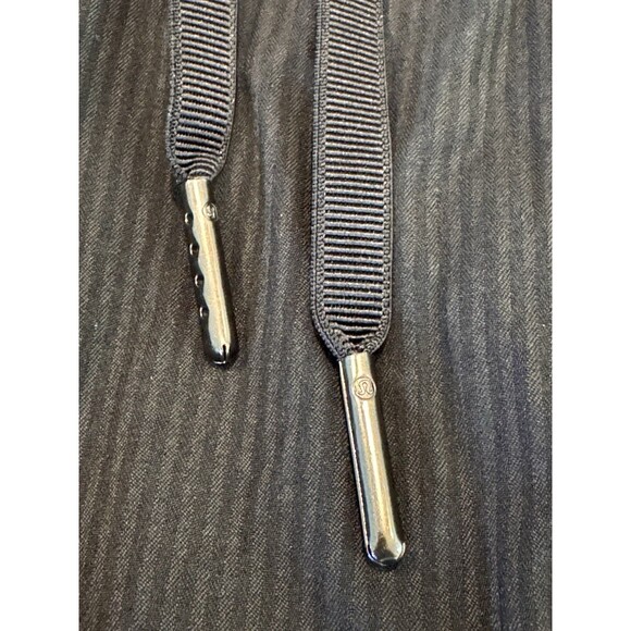 Lululemon Dance Studio Mid Rise Cropped Pant Women’s 8 Black Tie Waist Pockets - Picture 6 of 13